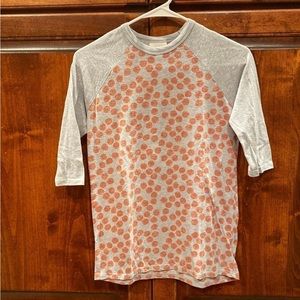 LulaRoe Randy shirt